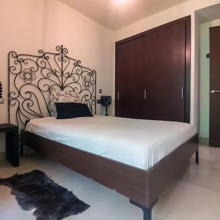 Designer Ground-floor La Medina De Banus, Apartment Marbella